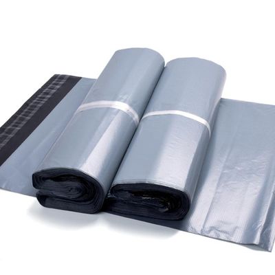 Custom LDPE Poly Mailer Shipping Bags 0.07mm Thickness Poly Mailer Envelopes